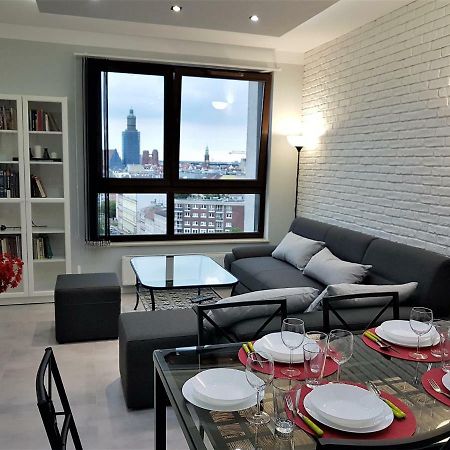 Lux Apartment Center วรอตซวาฟ ภายนอก รูปภาพ