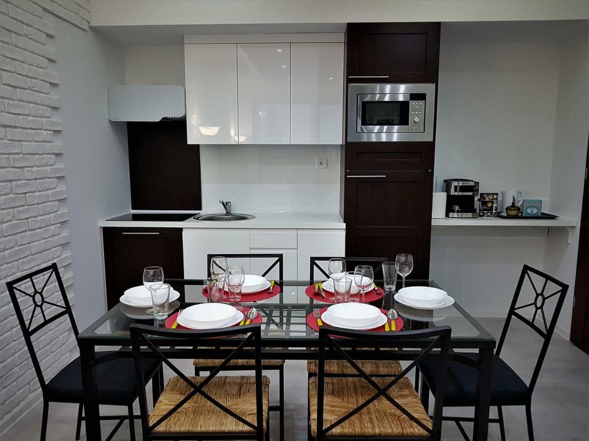 Lux Apartment Center วรอตซวาฟ ภายนอก รูปภาพ