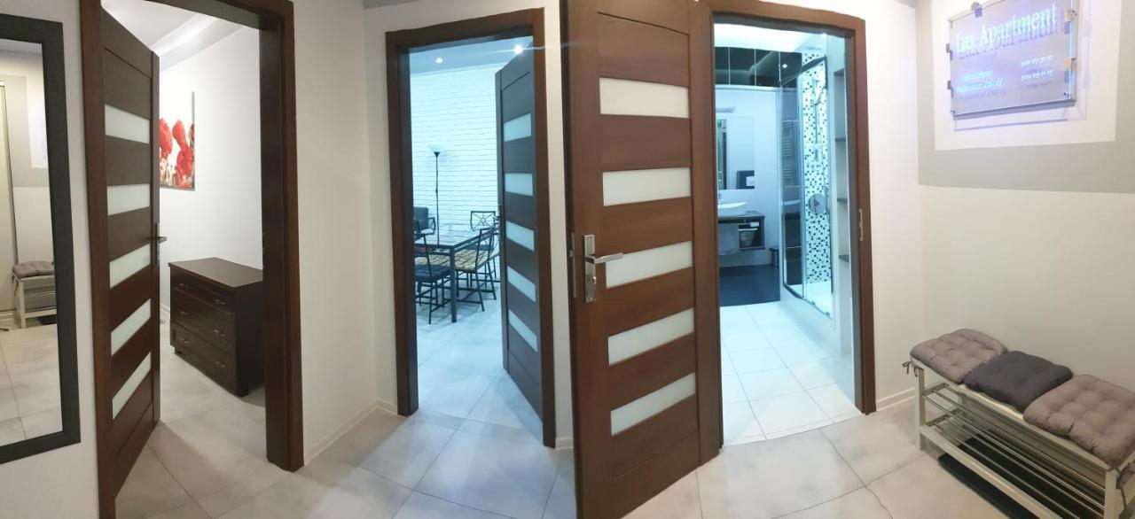 Lux Apartment Center วรอตซวาฟ ภายนอก รูปภาพ