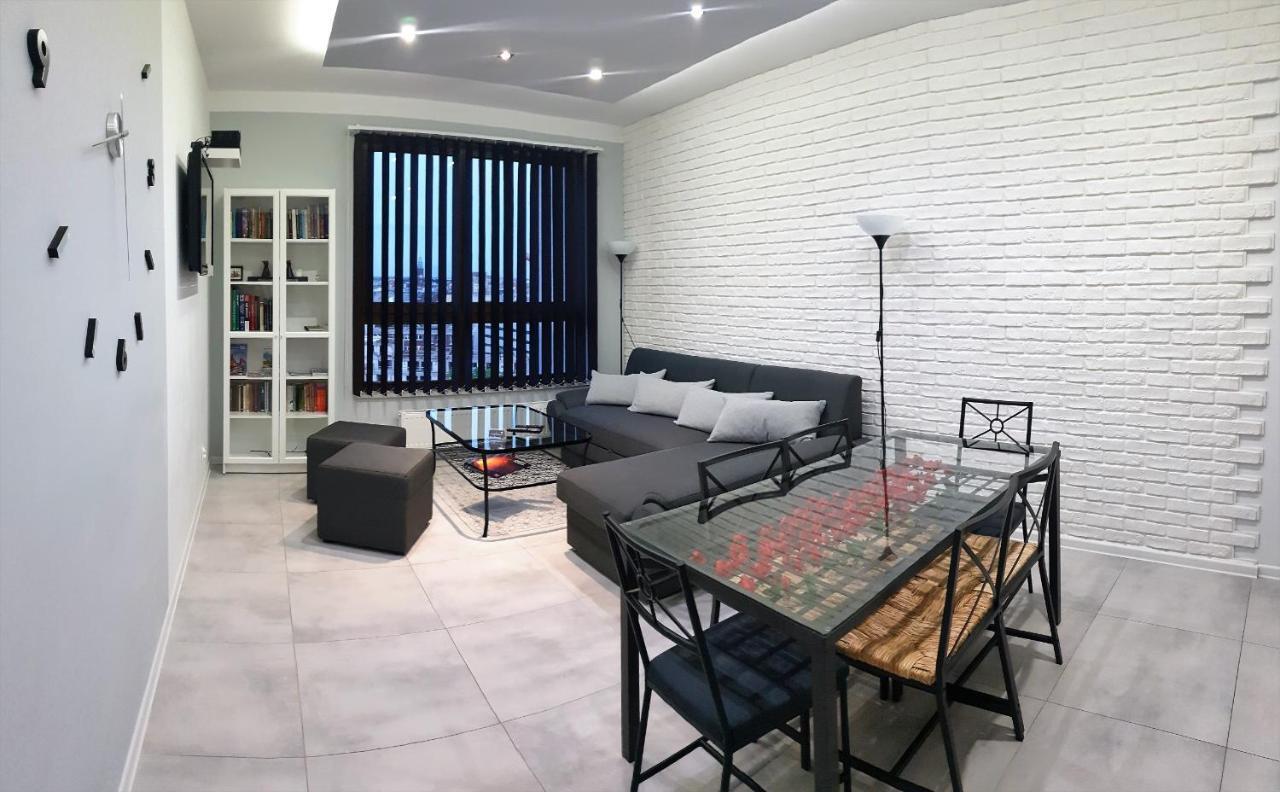 Lux Apartment Center วรอตซวาฟ ภายนอก รูปภาพ