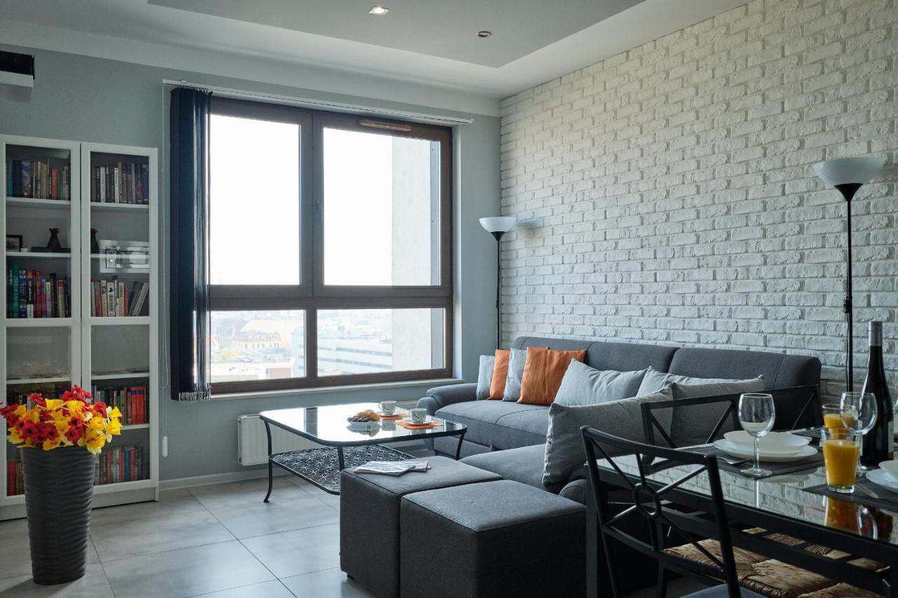 Lux Apartment Center วรอตซวาฟ ภายนอก รูปภาพ